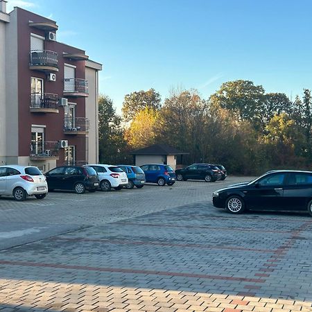 Imperia Apartments Vrnjacka Banja Exterior photo